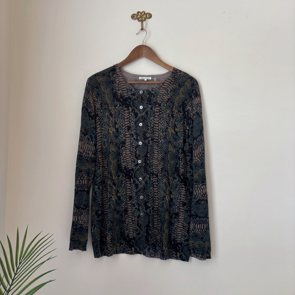 Minnie Rose Green Snake Print Cardigan Sweater XL Quiet Luxury